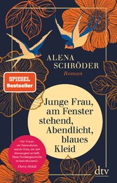 Junge Frau, am Fenster stehend, Abendlicht, blaues Kleid - Roman Junge Frau, am Fenster stehend, Abendlicht, blaues Kleid - Roman